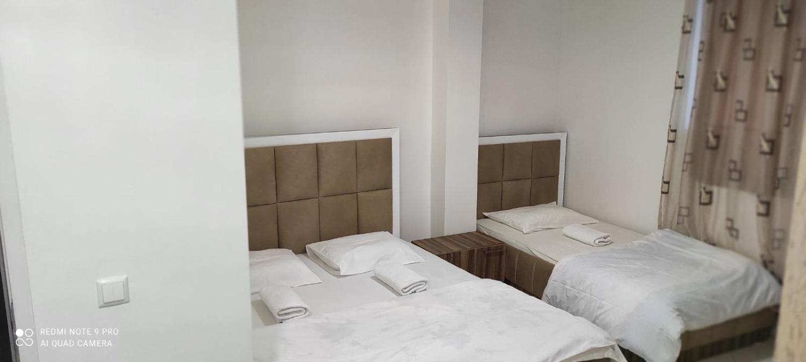Hotel Heimli Prishtinë Luaran gambar